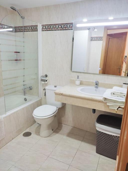 Apartamento Renovado En El Centro De Benalmadena Exterior photo
