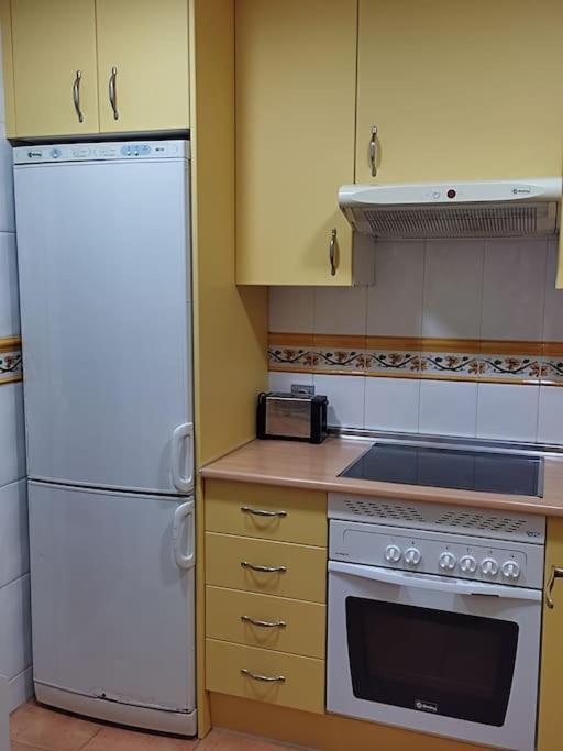 Apartamento Renovado En El Centro De Benalmadena Exterior photo